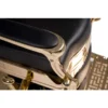 fauteuil barbier clovis - fauteuil barbier luxe - chaise barbier - fauteuil vintage barbershop - mobilier barbier haut de gamme - fauteuil coiffure professionnel - fauteuil barbier hydraulique - fauteuil barbier capitonné - fauteuil barbier robuste - chaise barbier design doré - fauteuil barbier rétro luxe - équipement barbershop premium - fauteuil barbier confort - fauteuil barbier réglable - fauteuil barbier aluminium doré