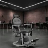 fauteuil barbier professionnel - fauteuil barbier luxe - chaise barbier - fauteuil vintage barbershop - mobilier barbier haut de gamme - fauteuil coiffure professionnel - fauteuil barbier hydraulique - fauteuil barbier capitonné - fauteuil barbier robuste - chaise barbier design doré - fauteuil barbier rétro luxe - équipement barbershop premium - fauteuil barbier confort - fauteuil barbier réglable - fauteuil barbier aluminium doré