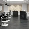 poste de coiffage barbier – meuble barbier professionnel – station de coiffure vintage – mobilier salon de coiffure – coiffeuse barbier haut de gamme – meuble barbershop rétro – poste de travail barbier – meuble de coiffure bois massif – station de coiffage élégante – mobilier barbershop premium
