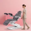 fauteuil gynécologique électrique – table d’examen gynécologique – fauteuil médical professionnel – chaise gynécologique motorisée – fauteuil d’examen électrique – mobilier médical ergonomique – fauteuil gynécologique rotatif – table médicale électrique – fauteuil médical réglable – jambières gynécologiques – fauteuil d’examen pivotant – fauteuil médical PU gris – fauteuil gynécologique haut de gamme – fauteuil médical 4 moteurs – table d’examen médicale
