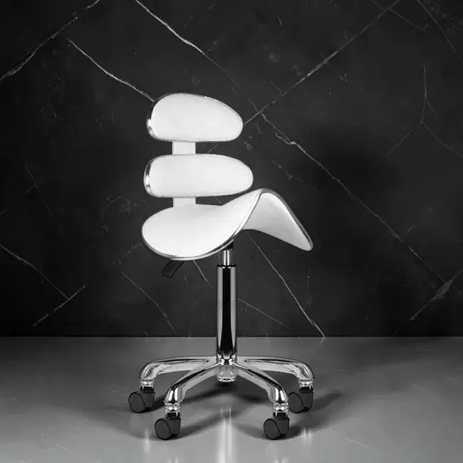 Professional aesthetic stool - Ergonomic beautician seat - Hydraulic treatment stool - Beauty salon furniture - Professional swivel stool - Wheeled massage seat - Manicure pedicure stool - Aesthetic institute equipment - Padded seat stool - High-end aesthetic furniture - Professional hairdressing stool - Wheeled aesthetic stool - Saddle stool - Professional sit-stand seat - Hairdressing and beauty furniture - Ergonomic stool with backrest - Gas lift height adjustment - High-density resilient foam - Chrome star base - Anti-hair casters - Hairdresser cutting stool - Tattoo artist stool - Massage and treatment seat - Manicure and pedicure stool - Washable faux leather upholstery