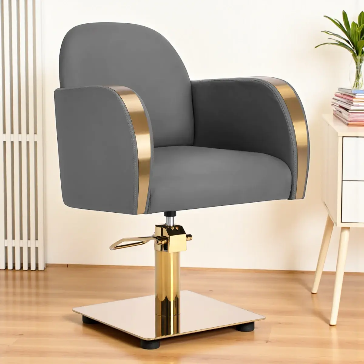 Fauteuil Garance Gris (1) Fauteuil de Coiffure Garance Gris - Chaise de Coiffure Garance Gris - Fauteuil pour salon de Coiffure - chaise pour salon de coiffure - mobilier de coiffure haut de gamme