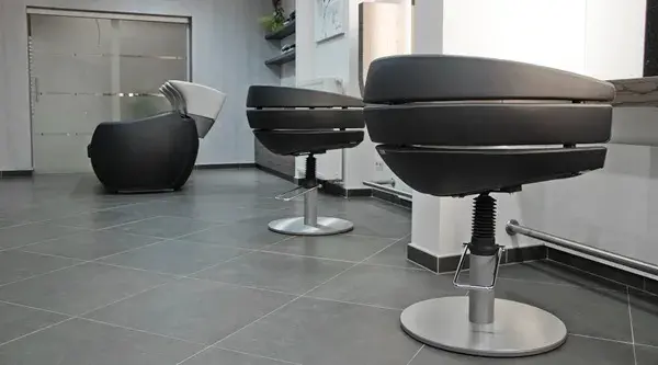 Bac à shampoing Greiner TONDOLORE - Bac de lavage massant - Mobilier de coiffure professionnel - bac de lavage pour salon de coiffure - bac de lavage Greiner TONDOLORE - meuble pour salon de coiffure - greiner - salon de coiffur haut de gamme
