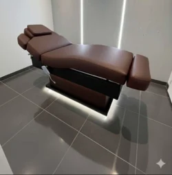 DOLCE (16) Fauteuil de soins électrique DOLCE - fauteuil esthétique professionnel - mobilier esthétique professionnel - mobilier esthétique haut de gamme - Fauteuil esthétique SKİNCARE - fauteuil esthétique sur mesure - table de massage réglable en hauteur - lit esthétique réglable en hauteur - CORSAT -