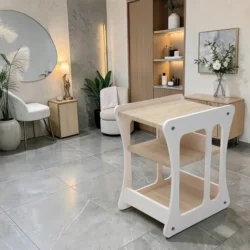 Chariot esthétique Solène (3) Chariot esthétique Solène - meuble de rangement esthétique - mobilier esthétique professionnel - table de service esthétique - Chariot pour salon esthétique