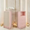 Comptoir d’accueil professionnel – Meuble de réception salon – Comptoir caisse coiffure – Mobilier de coiffure haut de gamme – Comptoir de salon moderne – Meuble d’accueil design – Comptoir de réception personnalisé – Mobilier professionnel esthétique – Comptoir caisse lumineux LED – Meuble d’accueil sur mesure