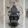 Fauteuil de barbier Maximus - chaise de Barbier Maximus - Fauteuil de coiffure pour homme - chaise de coiffure vintage - mobilier de barbier professionnel - barbershop - siège barber