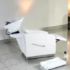 Bac à shampooing professionnel - Bac de lavage coiffure - Meuble pour salon de coiffure - Mobilier de coiffure design - Fauteuil de lavage ergonomique - Mobilier de coiffure haut de gamme - meuble pour salon de coiffure - Bac à shampoing doré et noir - Équipement de coiffure professionnel
