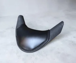 NECK Silicone Headrest (1) silicone headrest - washbasin neck protector - hair salon accessory - shampoo neck support - suction cup fixing - client comfort wash - ceramic neck rest - barber accessory - flexible neck protector - ergonomic headrest - soft silicone - shampoo basin - hairdressing equipment - professional washing accessory - salon neck support