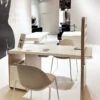 Table de manucure professionnelle - Table onglerie professionnelle -Mobilier esthétique et onglerie - Table manucure avec aspirateur - Table de manucure avec aspirateur intégré -Mobilier bar à ongles professionnel -Table manucure bois et blanc -Poste de manucure modulable - Bureau onglerie avec rangement - Matériel prothésiste ongulaire - Agencement salon de beauté - Mobilier manucure haut de gamme