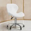 tabouret de coiffure professionnel - tabouret esthétique professionnel - siège esthéticienne ergonomique - tabouret de soin hydraulique - mobilier salon de beauté - tabouret professionnel pivotant - siège de coiffure réglable - tabouret manucure pédicure - équipement institut esthétique - tabouret assise matelassée - mobilier esthétique haut de gamme