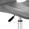 tabouret de coiffure professionnel - tabouret esthétique professionnel - siège esthéticienne ergonomique - tabouret de soin hydraulique - mobilier salon de beauté - tabouret professionnel pivotant - siège de coiffure réglable - tabouret manucure pédicure - équipement institut esthétique - tabouret assise matelassée - mobilier esthétique haut de gamme