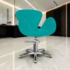 Fauteuil de coiffure - mobilier de coiffure professionnel - fauteuil de coiffure pour femme - chaise de coiffure - siège de coiffure - meubles pour salon de coiffure - fauteuil coiffure haut de gamme - mobilier pour salon de coiffure - fauteuil de coupe coiffure - chaise pour salon de coiffure