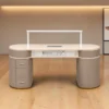 table de manucure professionnelle - poste nails haut de gamme - table de manucure effet marbre - mobilier nail bar premium - table de manucure personnalisable - station de manucure design moderne - table nails avec rangements - poste de manucure ergonomique - table de manucure avec prises intégrées - mobilier esthétique luxe - table de manucure salon professionnel - bureau nails élégant - table de manucure sur mesure