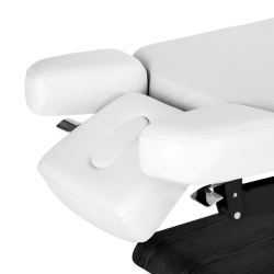 Sillon Relax Blanc Bois Noir (15) Sillon Relax care table – electric SPA table – light wood massage table – ergonomic care bed – professional aesthetic table – adjustable spa table – segmented SPA mattress – electric spa table – high-end wellness furniture – stable spa table – premium aesthetic table – tiltable care bed – modern spa table – aesthetic salon equipment – comfortable massage table