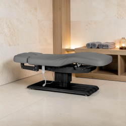 Sillon Relax care table – electric SPA table – light wood massage table – ergonomic care bed – professional aesthetic table – adjustable spa table – segmented SPA mattress – electric spa table – high-end wellness furniture – stable spa table – premium aesthetic table – tiltable care bed – modern spa table – aesthetic salon equipment – comfortable massage table