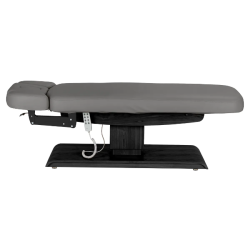 Sillon Relax Gris Bois Noir (6) Sillon Relax care table – electric SPA table – light wood massage table – ergonomic care bed – professional aesthetic table – adjustable spa table – segmented SPA mattress – electric spa table – high-end wellness furniture – stable spa table – premium aesthetic table – tiltable care bed – modern spa table – aesthetic salon equipment – comfortable massage table