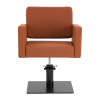 Vitoria Marron (3) fauteuil de coiffeur Gabbiano Vitoria Beige – fauteuil coiffure hydraulique – siège coiffure professionnel – fauteuil salon moderne – mobilier coiffure premium – fauteuil ergonomique beige – fauteuil rotation 360 – base carrée noire mat – fauteuil coiffeur minimaliste – siège coiffure confortable – fauteuil salon durable – mobilier coiffure design – fauteuil professionnel esthétique – fauteuil coiffeur revêtement synthétique – fauteuil réglable hauteur